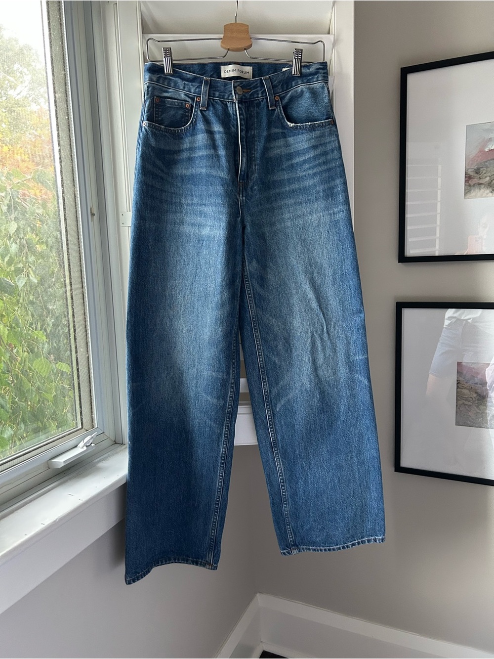 Denim Forum 90s Lo-rise baggy Wide-Leg Jeans in Medium Blue